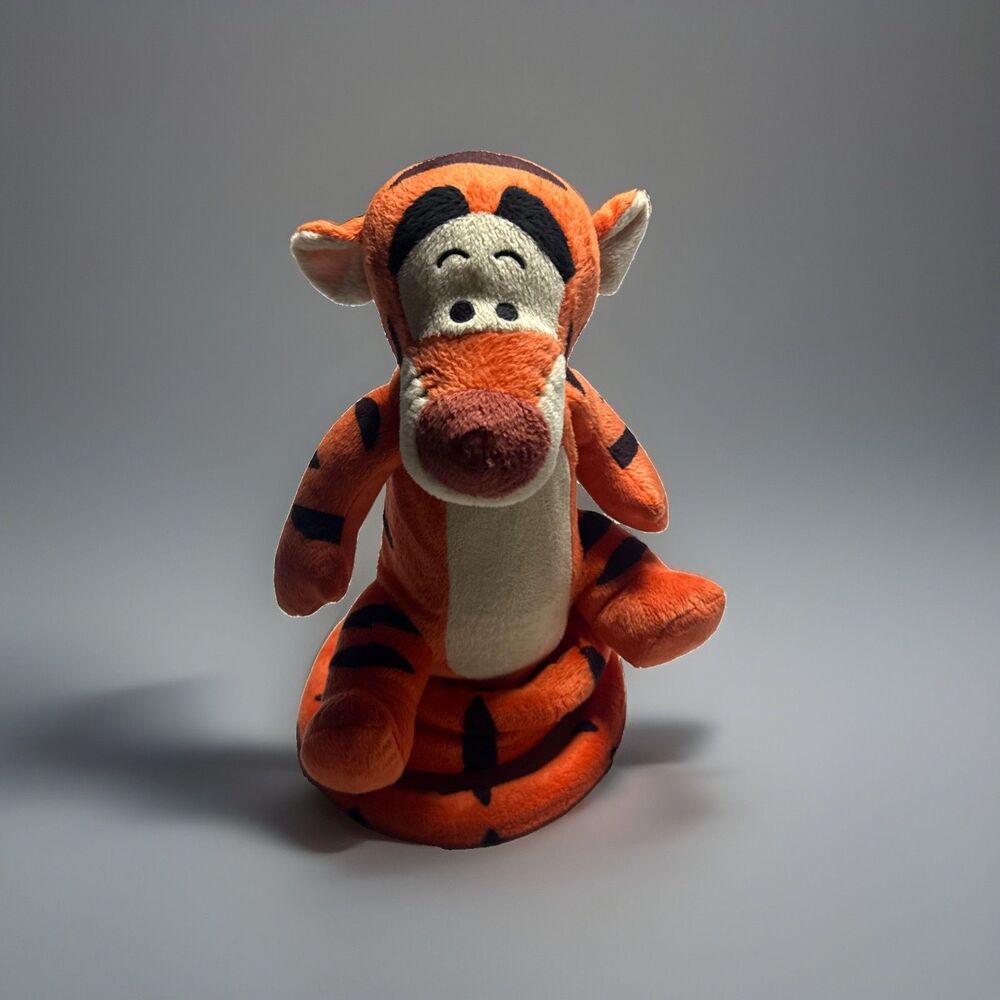 Disney Bouncing Singing TIGGER Head Turns 13" THIS IS JUST TOO CUTE!!